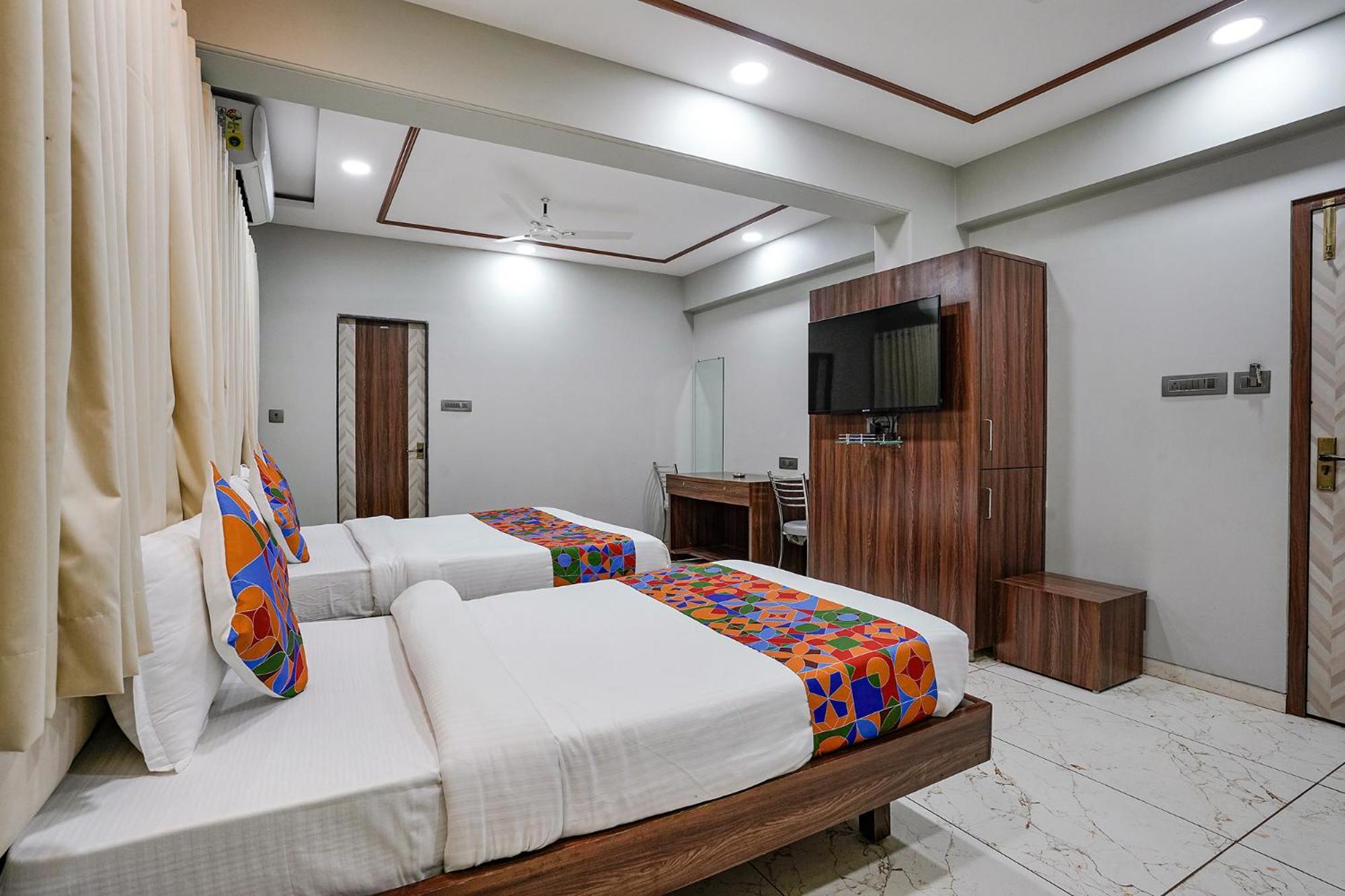 Fabhotel Grand Inn II Navi Mumbai Buitenkant foto
